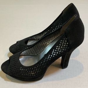 🖤🍸Black Mesh Style Chunky Heels🍸🖤